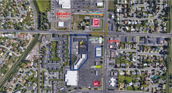Parkway Plaza - Outparcel: 200-260 S. Woodruff Avenue, Idaho Falls, ID 83401